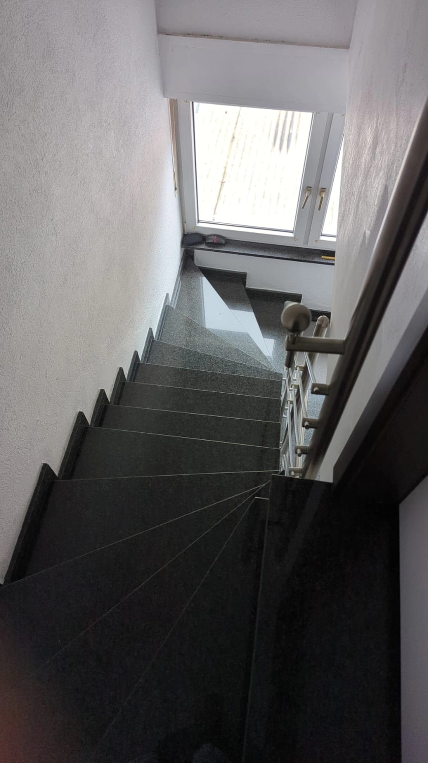 Percoco-Granit - Feinsteinzeug Fliesen - Treppen