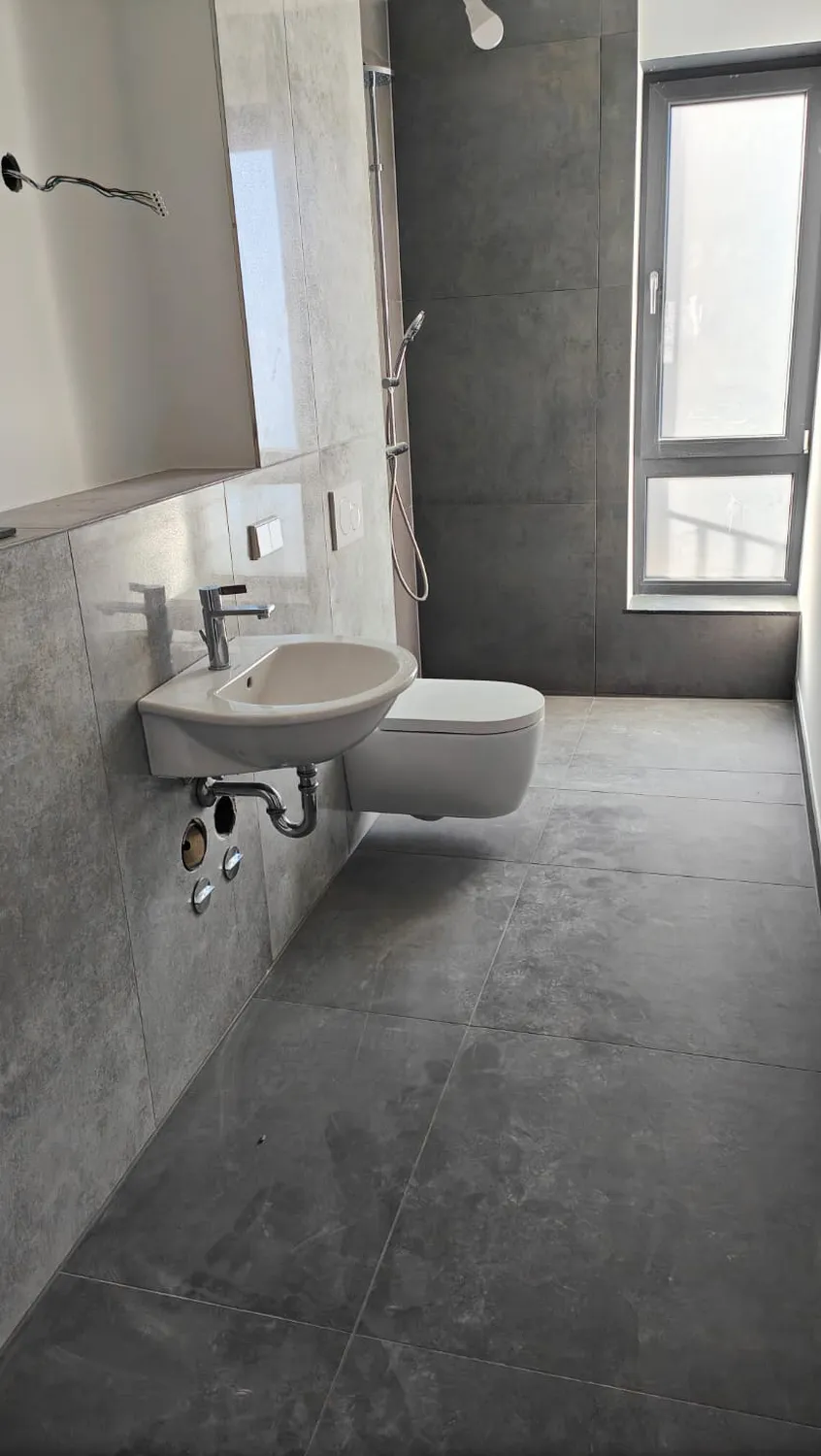 Percoco-Granit - Feinsteinzeug Fliesen - Badezimmerrenovierung