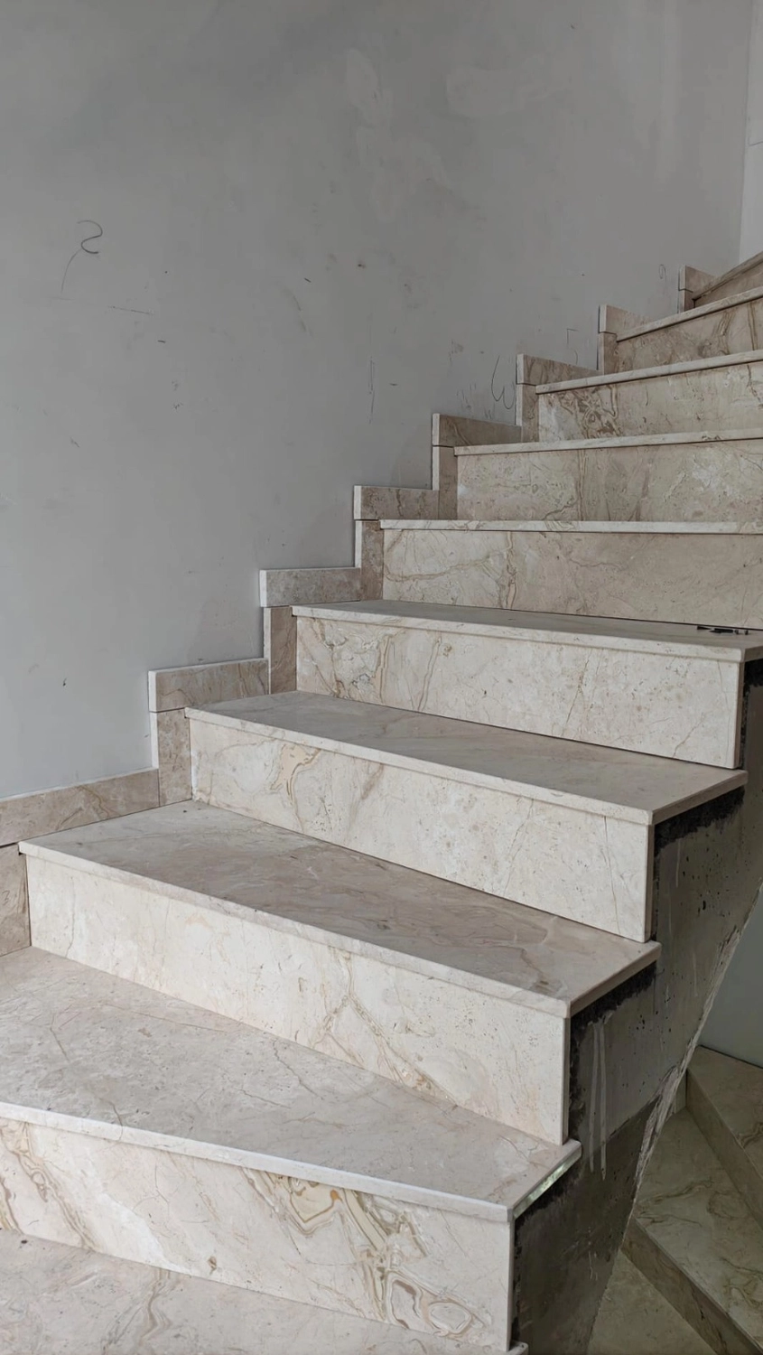 Percoco-Granit - Feinsteinzeug Fliesen - Treppen